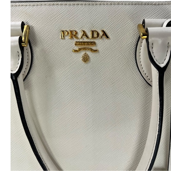 Prada Staffiano white top handle hand bag - Picture 2 of 12